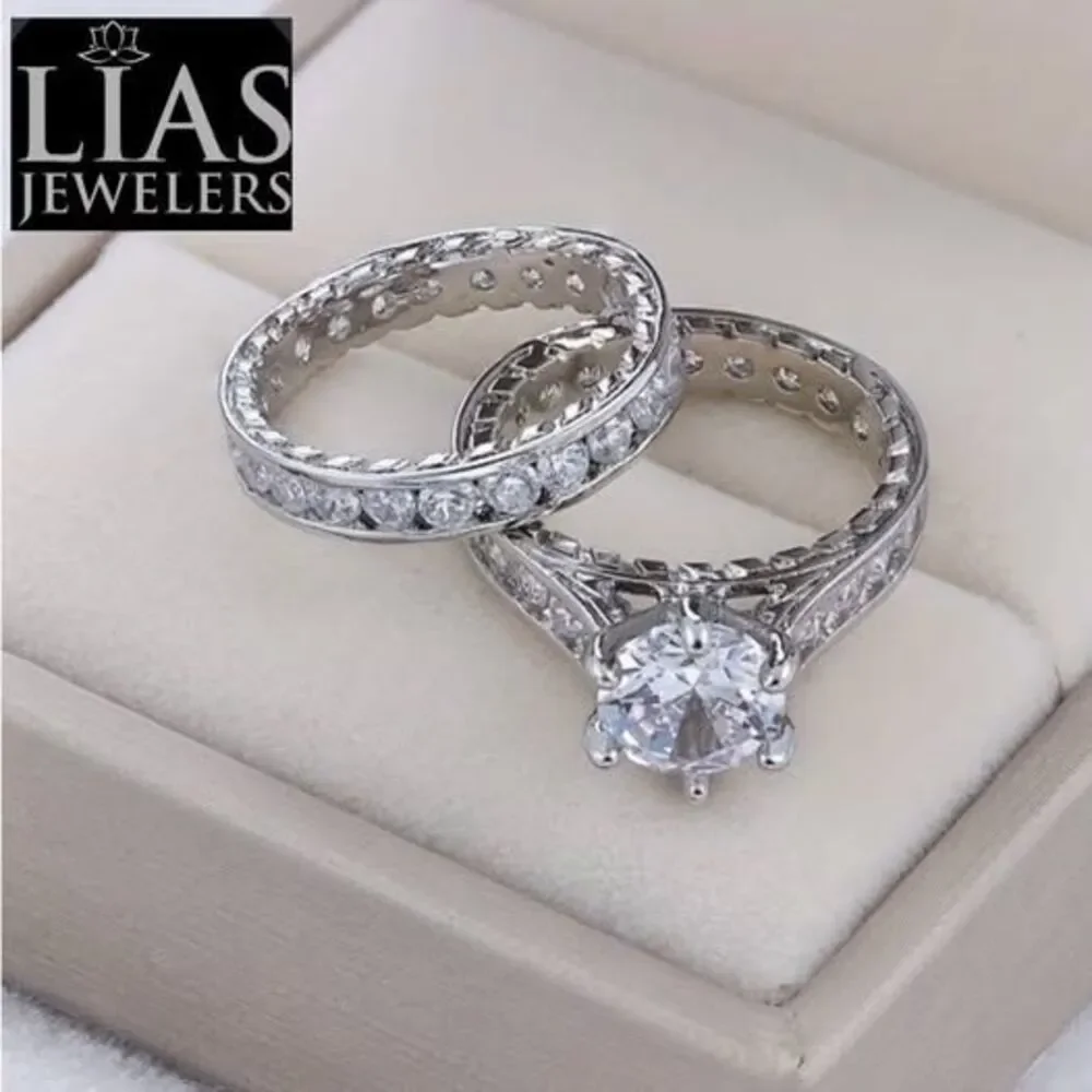 Brand New 18k White Gold Wedding Ring Set